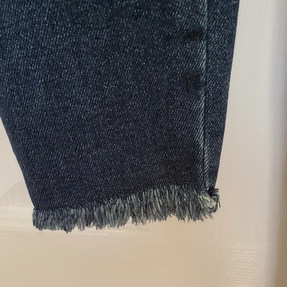 Free People High Rise Frayed Raw Hem Dark Wash Skinny Jeans Deep Indigo - Picture 3 of 6